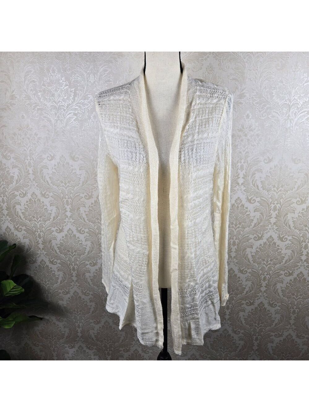 Sonoma Size Medium Cream Colored Open Weave Long Cardigan Lightweight Long Slv